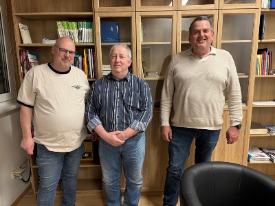 (c) OE9BKJ (c) OE9BKJ